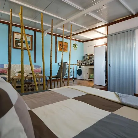 Apartment Cute With Views And Pool